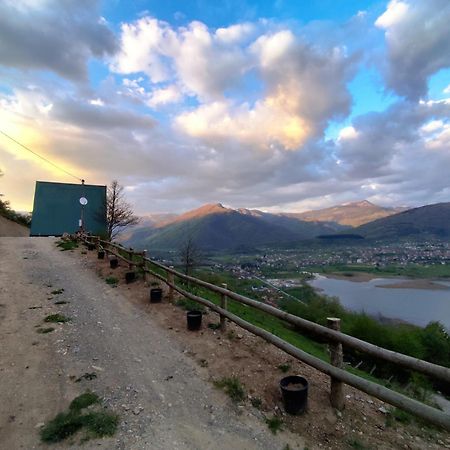 Suncani Brijeg Eco Village Plav Luaran gambar