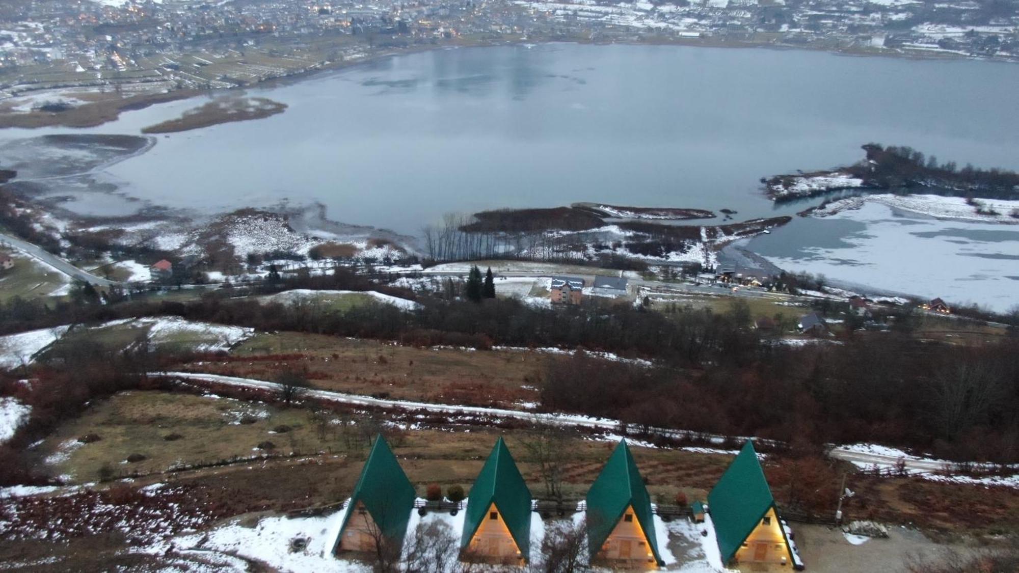 Suncani Brijeg Eco Village Plav Luaran gambar